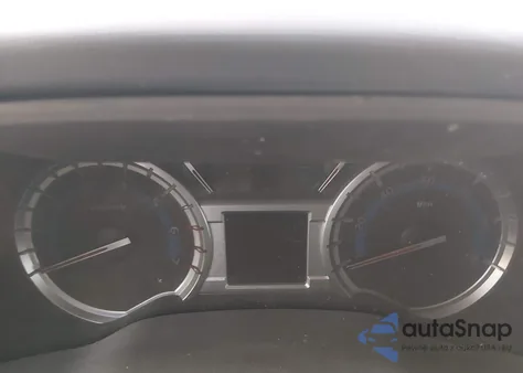 2014 Toyota 4Runner Sr5 z USA, uszkodzony, nr VIN JTEBU5JR5E5165135